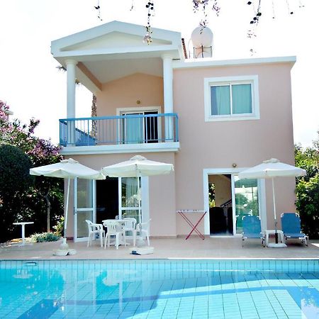 Rododafni Villas Klorakas Quarto foto