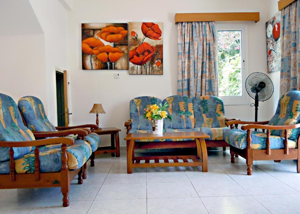 Rododafni Villas Klorakas Quarto foto